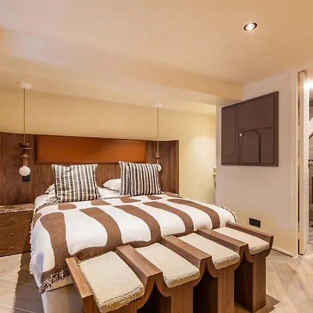Anjia Collections - Saint Germain Apartment Paris