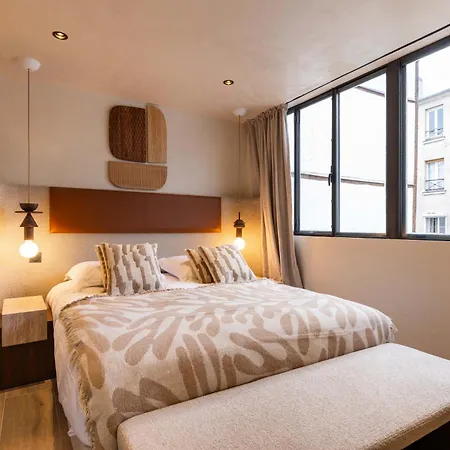 Anjia Collections - Saint Germain Apartment *