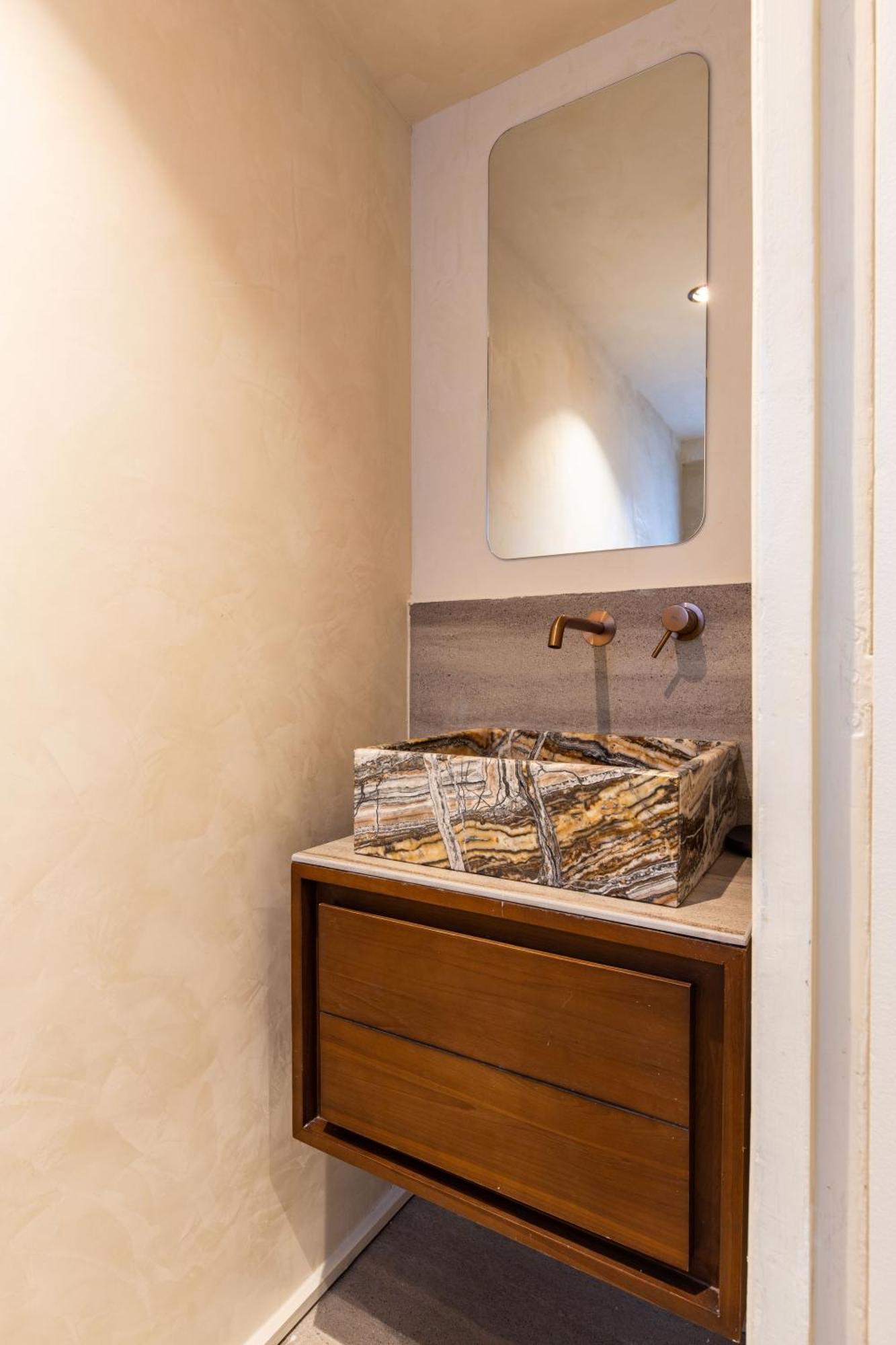 Anjia Collections - Saint Germain Paris